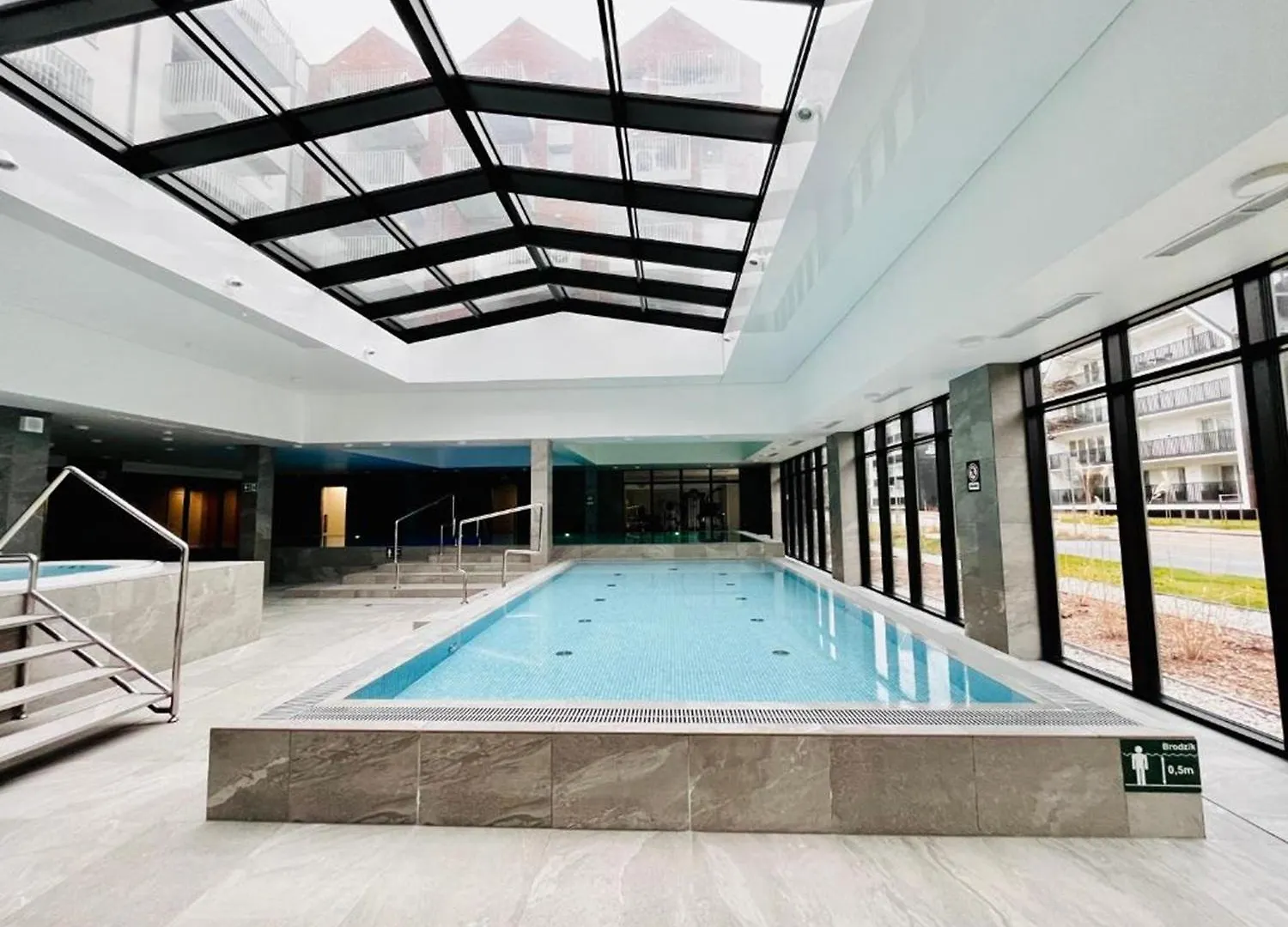 Apartament 420 Green Port Basen & Jacuzzi Kolobrzeg Poland